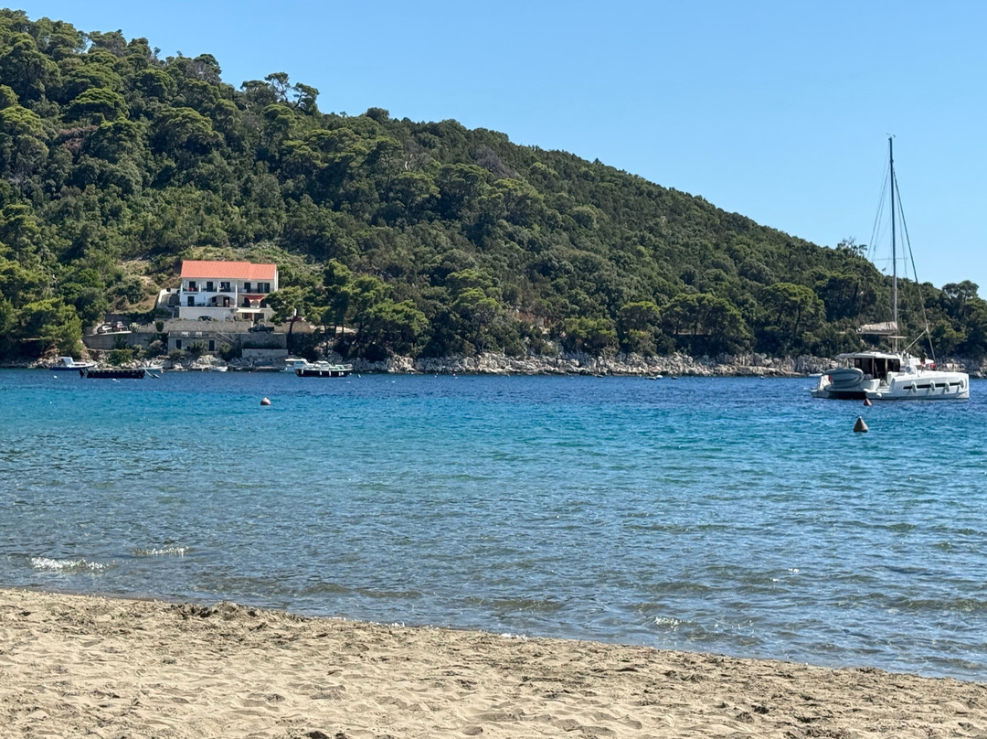 Saplunara Beach-Saplunara必去景点