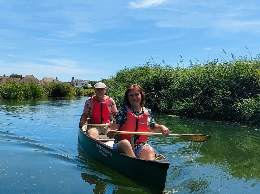 West Bay Canoes-West Bay必去景点