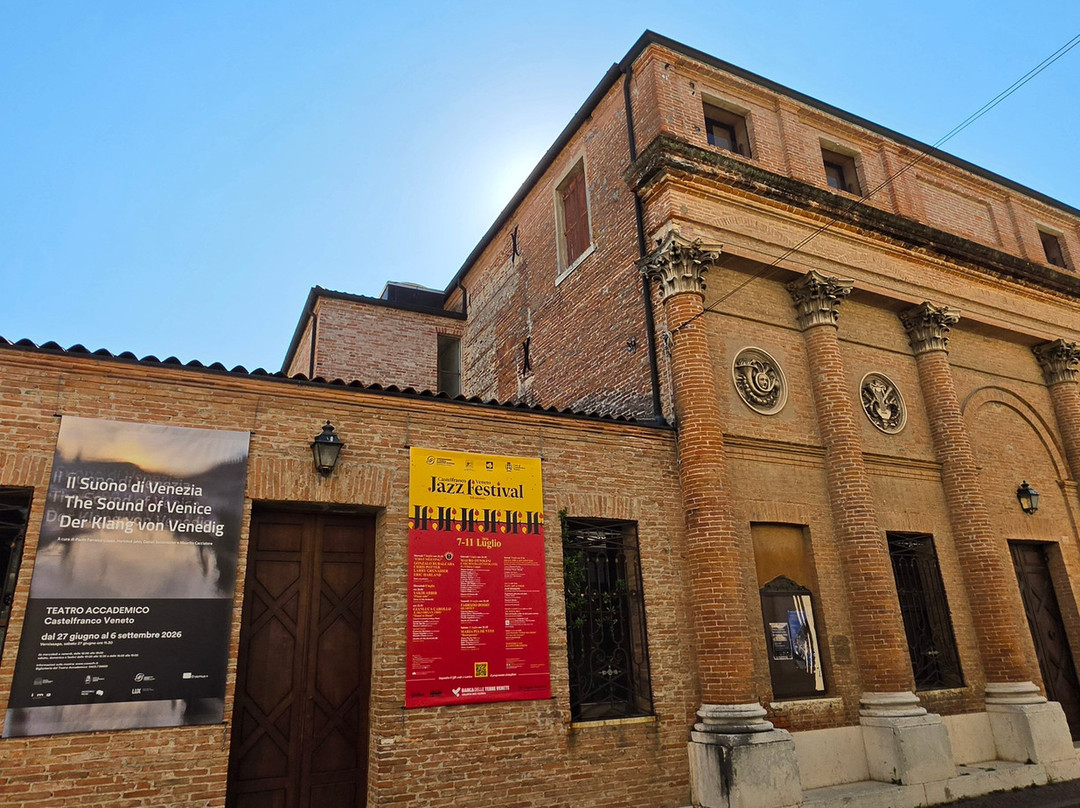 Teatro Accademico-卡斯泰尔夫兰科韦内托必去景点