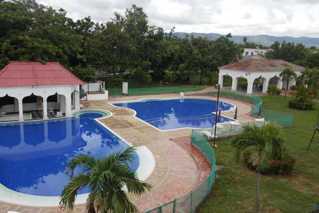 Acogedores Casa y apartamentos vacacionales en Condominio Flandes