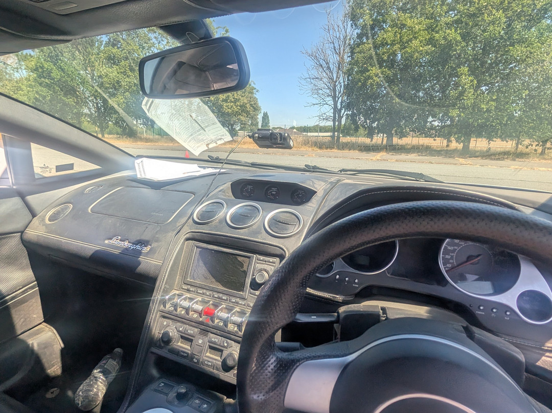 Everyman Driving Experiences-Hoton必去景点