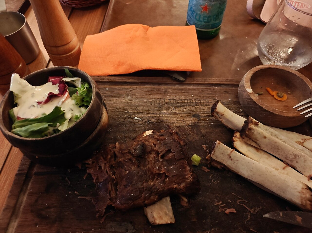 Au Laboureur Steak House