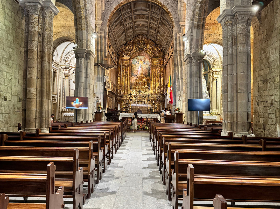 Igreja de Nossa Senhora da Oliveira-吉马良斯必去景点