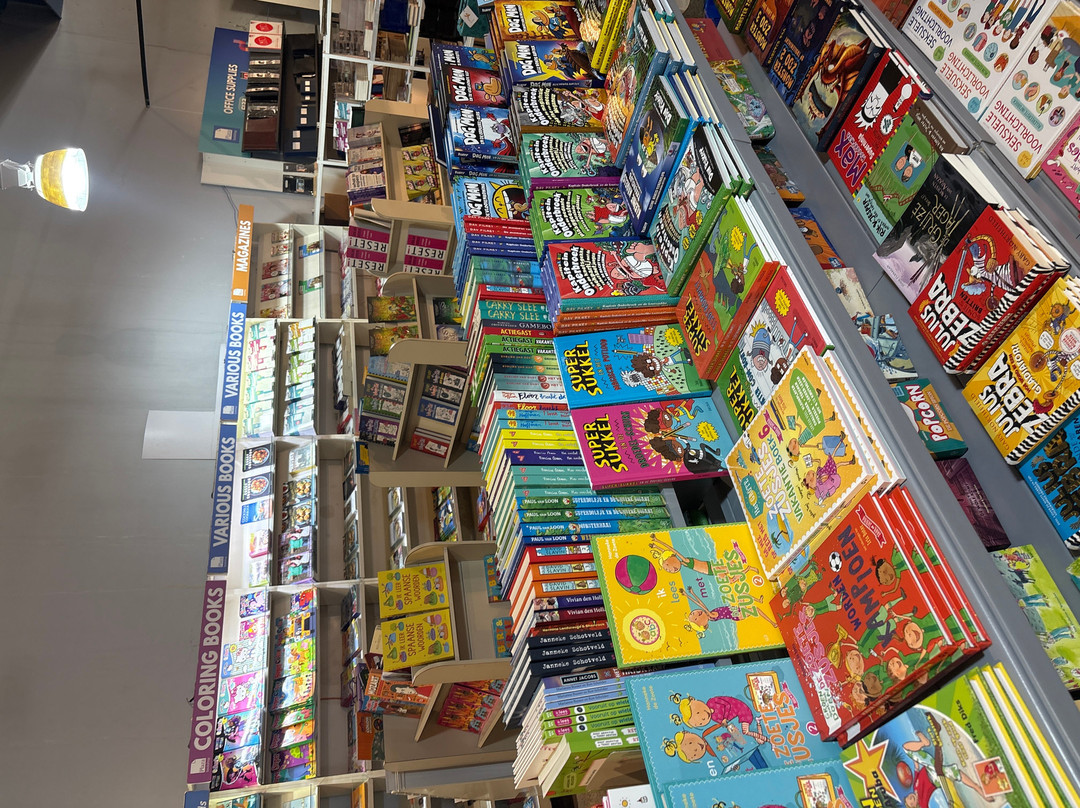 Plaza Bookshop-奥腊涅斯塔德必去景点