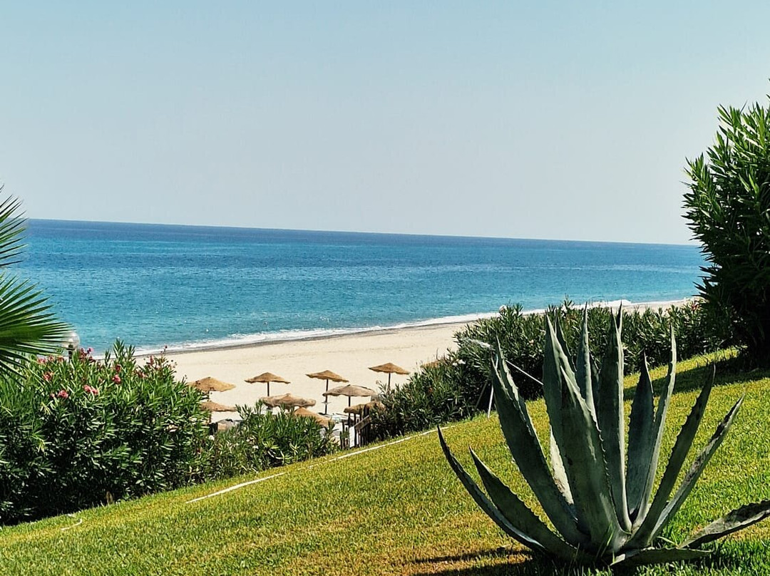 Calalandrusa Beach Resort主图