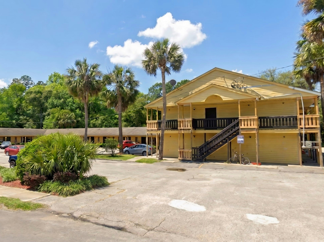 Kings Suites Near Naval Base I-95 Kingsland