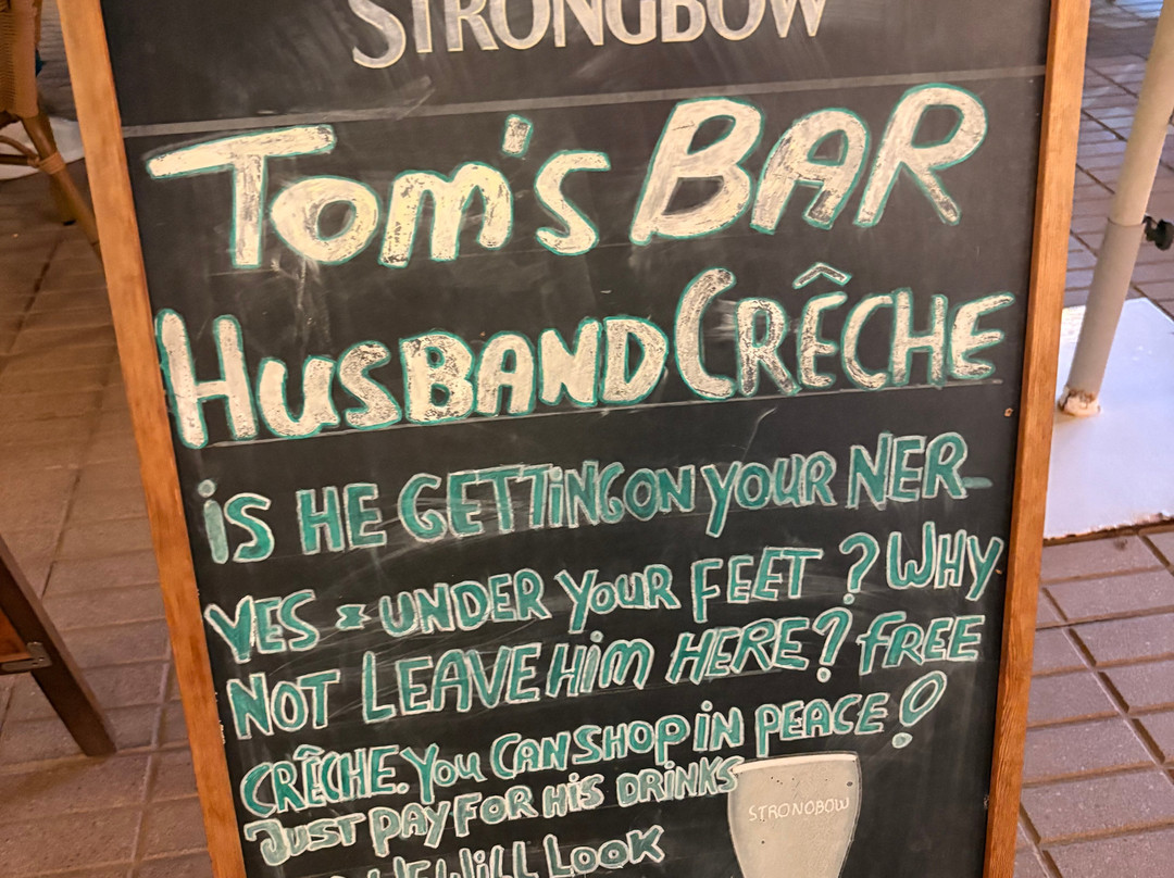 Tom's Bar-卡兰博希必去景点