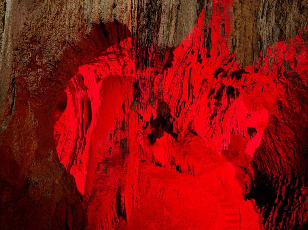 Grand Caverns-Grottoes必去景点