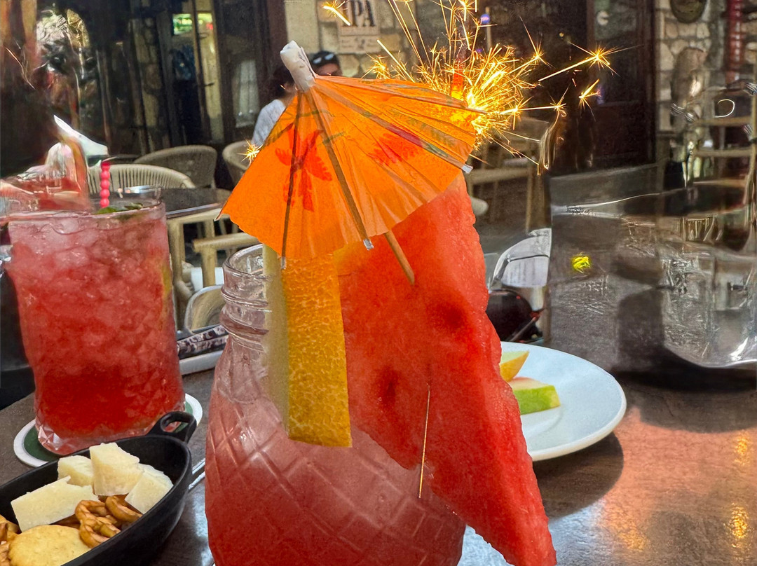 Imeros Cocktail Bar-阿菲托斯必去景点