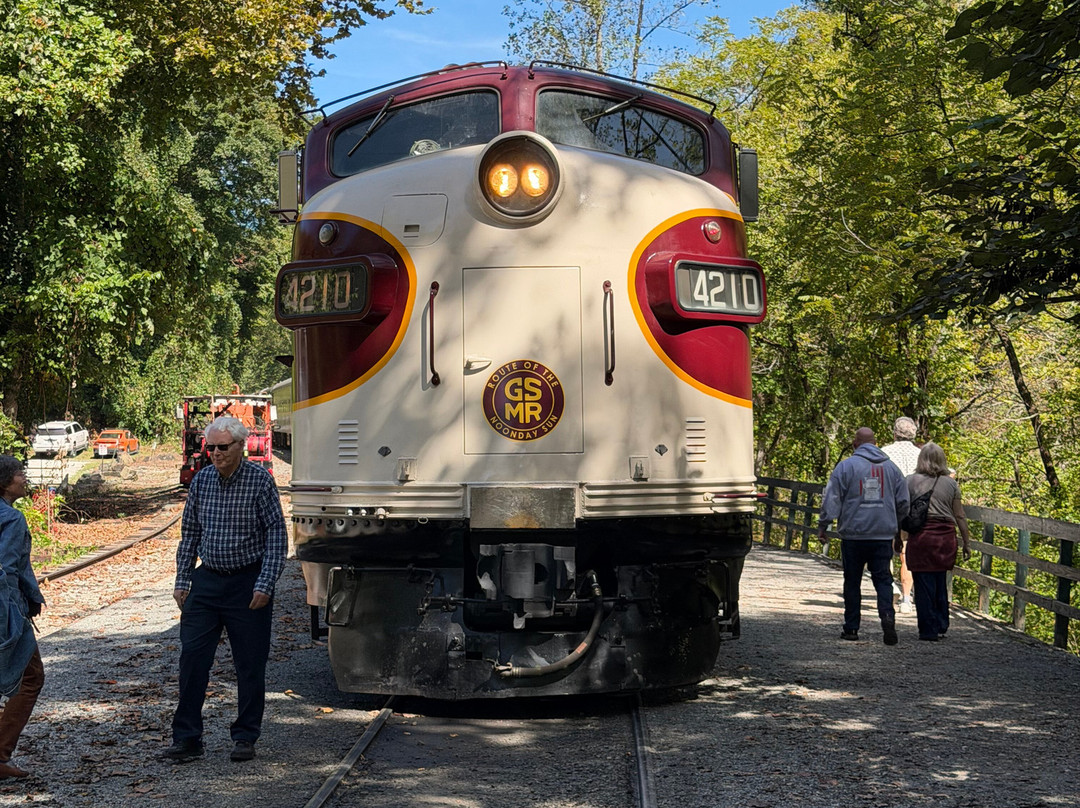 Great Smoky Mountains Railroad-布赖森城必去景点