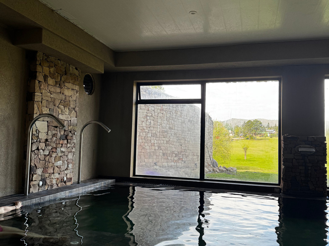 钱帕奇艾尔套房高尔夫 Spa 酒店主图