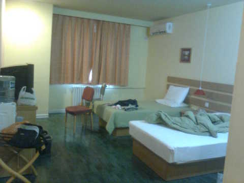 西安如家科技二路店-客卧