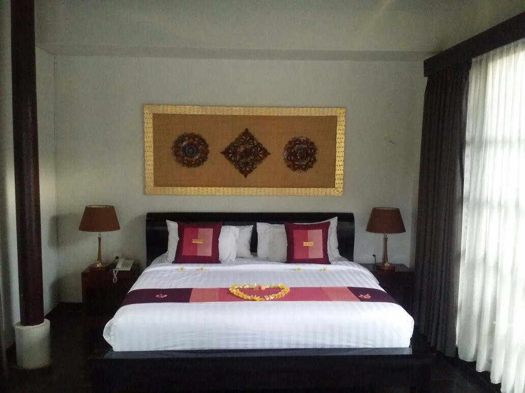 Raya Resort Hotel