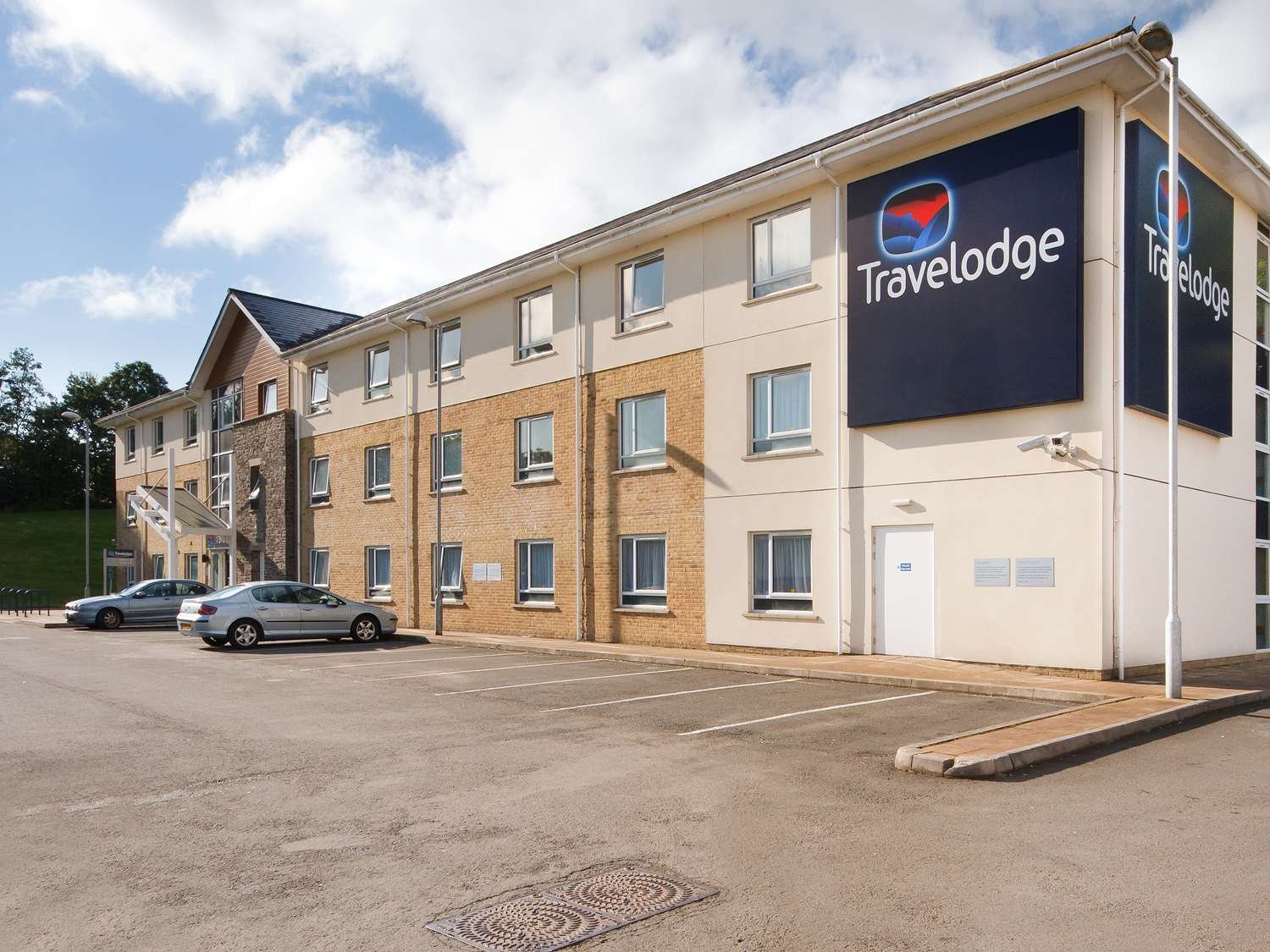 Travelodge Merthyr Tydfil-官方