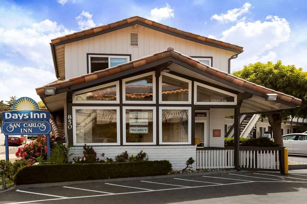 蒙特雷市区戴斯酒店