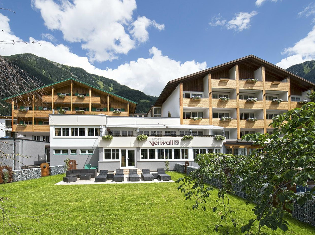 弗阿尔山酒店住宿-Romantik Hotel Verwall