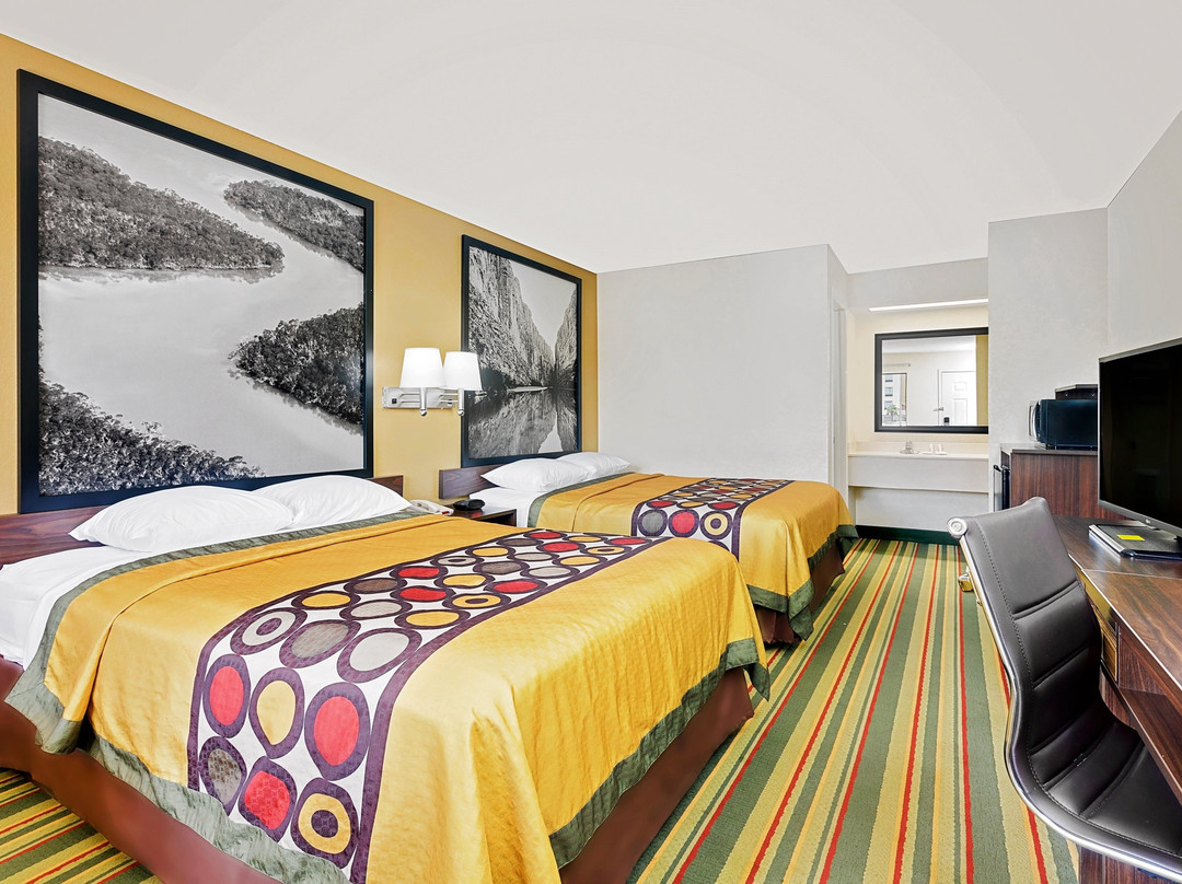 Roberta酒店住宿-Super 8 by Wyndham Byron/South Macon