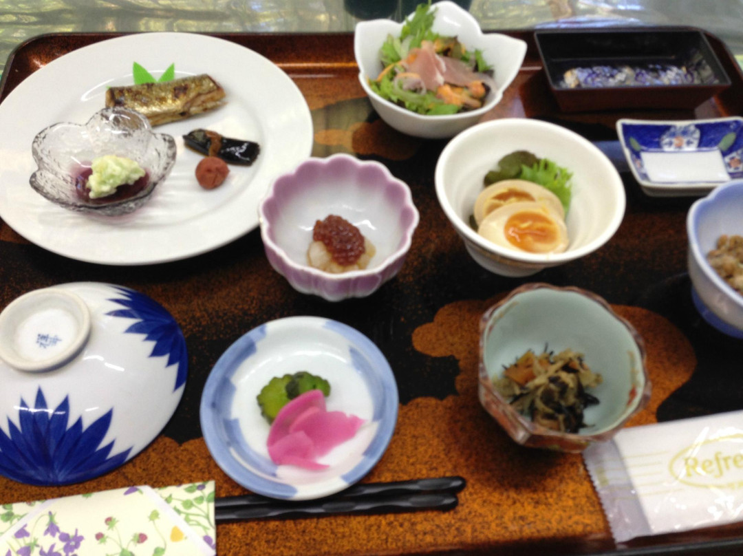 弟子屈町酒店住宿-屈斜路湖庄酒店