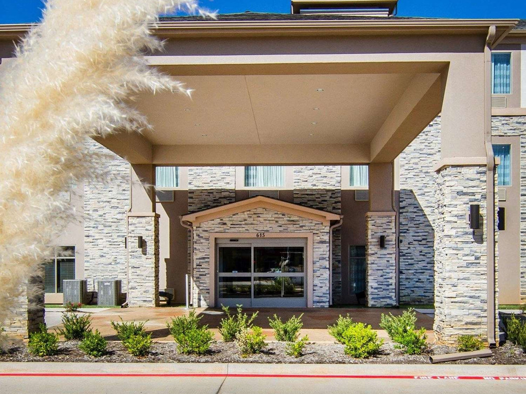 Wingate by Wyndham Longview North主图