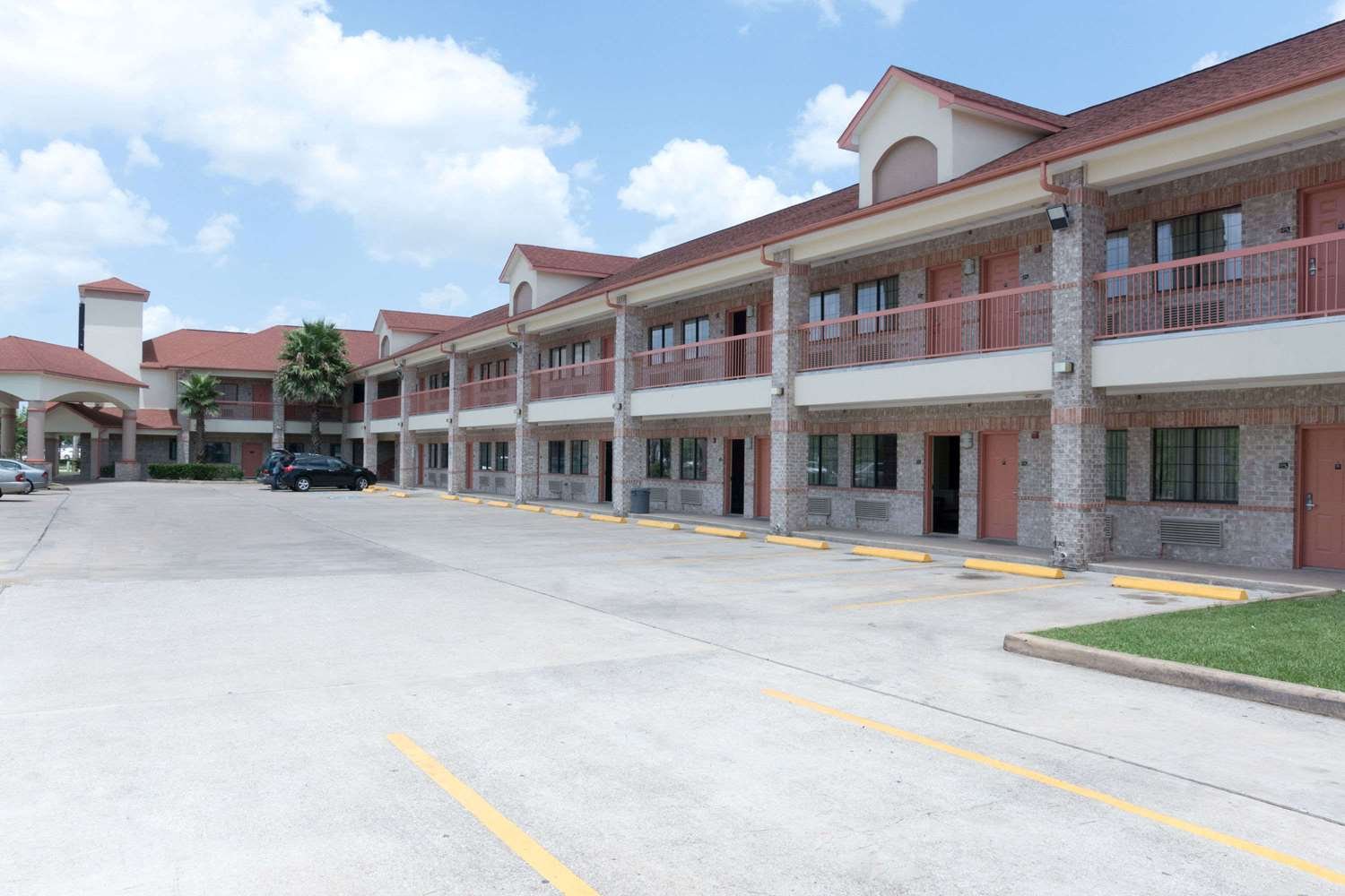 Super 8 by Wyndham Stafford Sugarland Area-官方