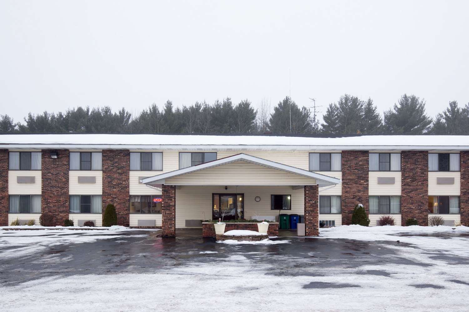 Travelodge by Wyndham Merrill-官方