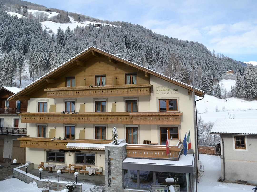 Sarentino酒店住宿-Hotel Alpenblick