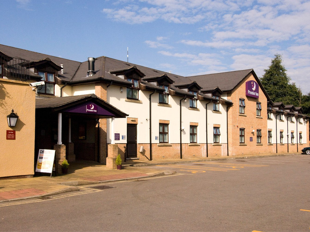 Premier Inn Cardiff West Hotel主图