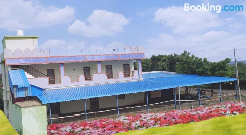 Royal Fort Residency & Hotel