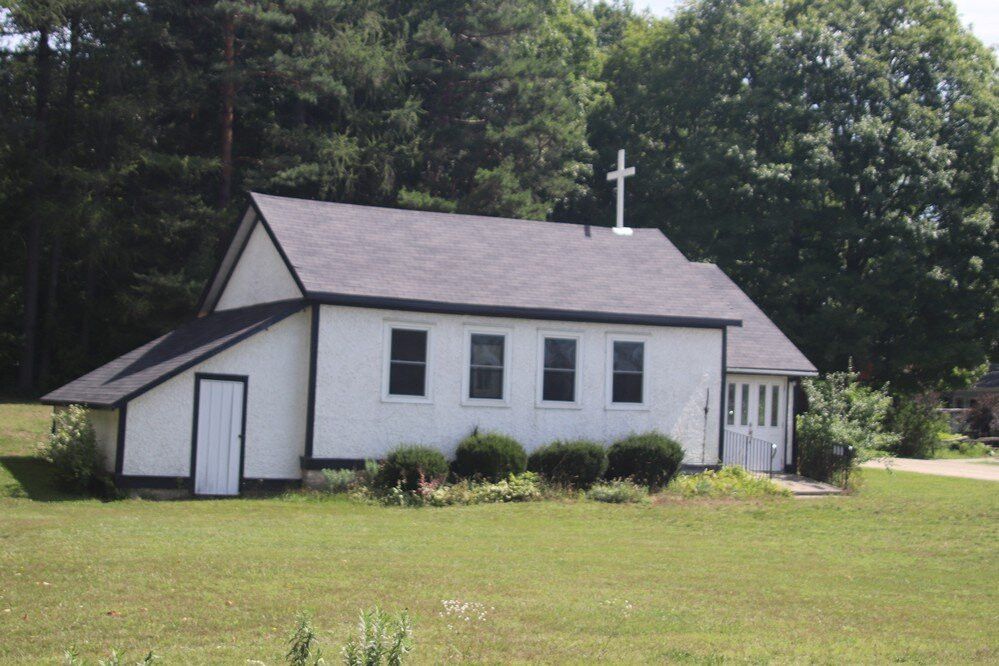 Christ The King Lutheran Chapel Wiarton景点图片