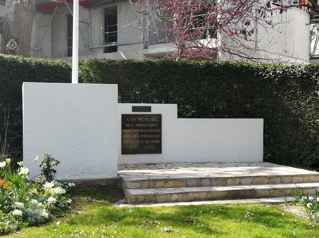 Monument Des Combattants D'afrique Du Nord景点图片