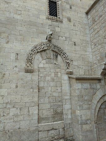 Cattedrale di Santa Maria Maggiore-Barletta必去景点