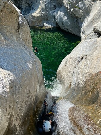 Canyoning Centre景点图片