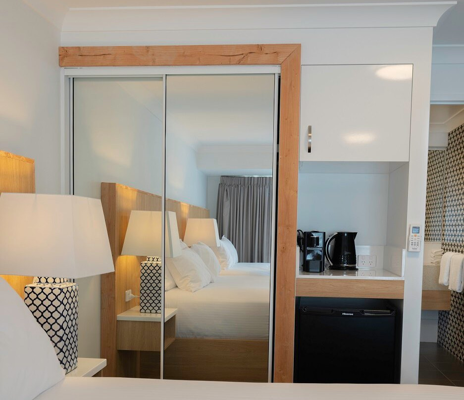 埃尔利海滩酒店主图