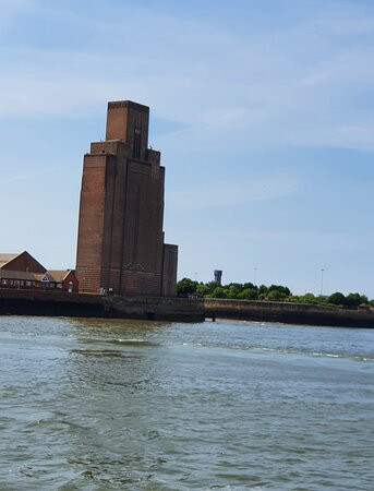 Kingsway Mersey Tunnel Ventilation Tower-Wallasey必去景点