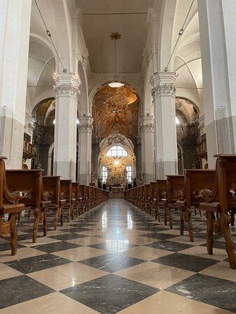 Cathedral of Santa Maria Annunziata-乌迪内必去景点