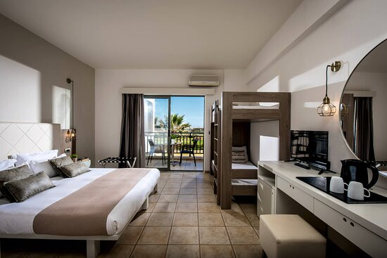 Gouves Bay Hotel主图