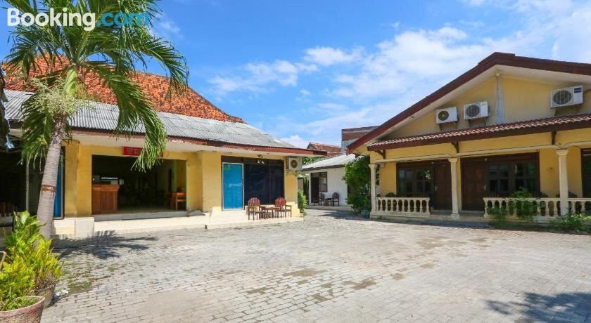 SPOT ON 2422 Hotel Moga Sari