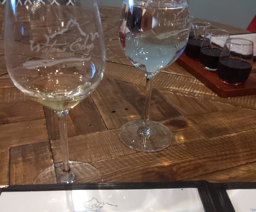 Waters Edge Winery & Bistro