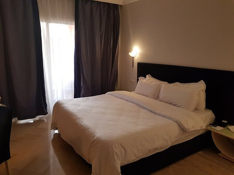 突尼斯维尔迪海滩度假村主图