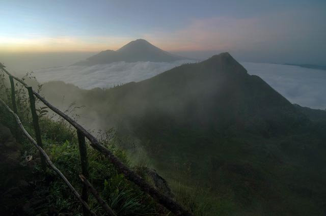 Batur Trekking-库塔必去景点