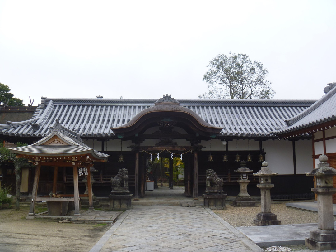 Yakuon Hachiman Shrine景点图片