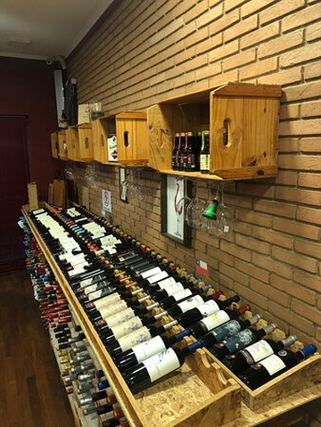 Um Brinde Vinhos-Americana必去景点