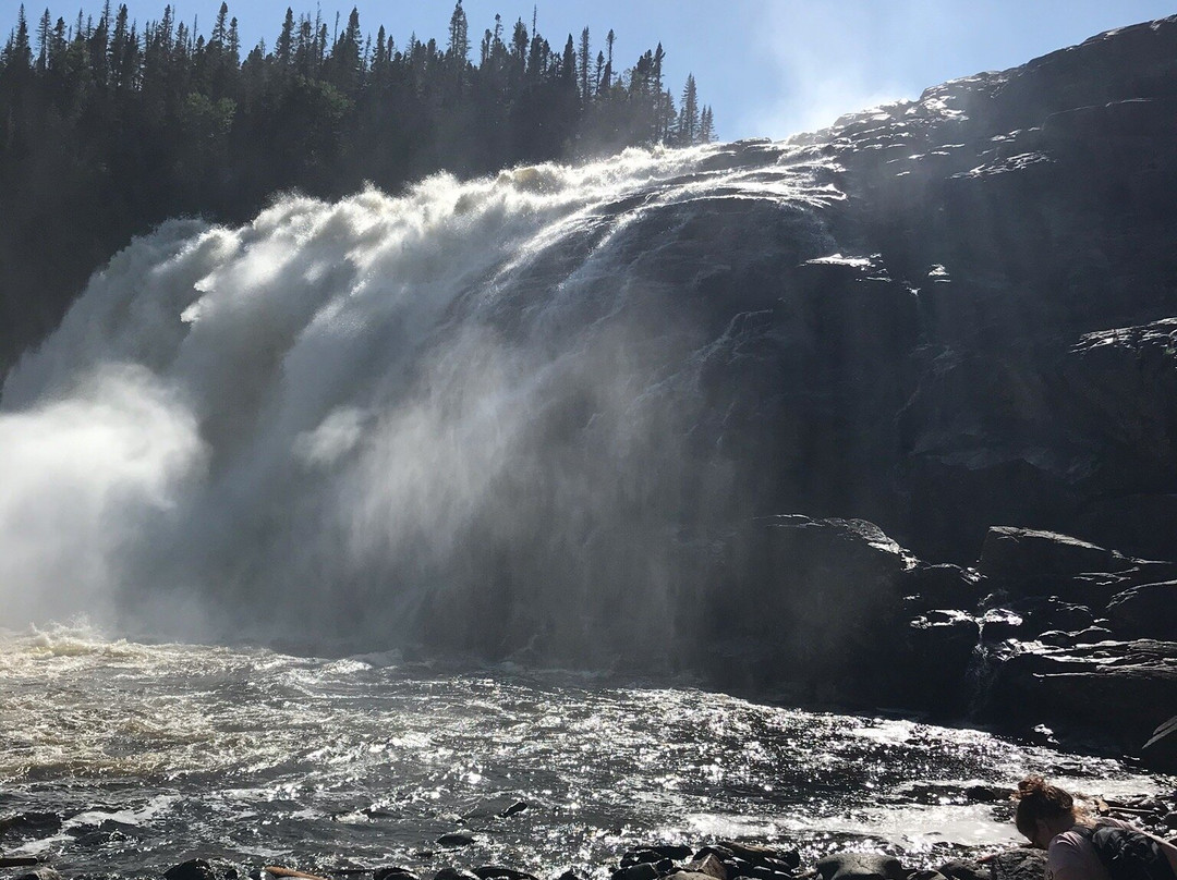 Riviere-au-Tonnerre旅游攻略图片