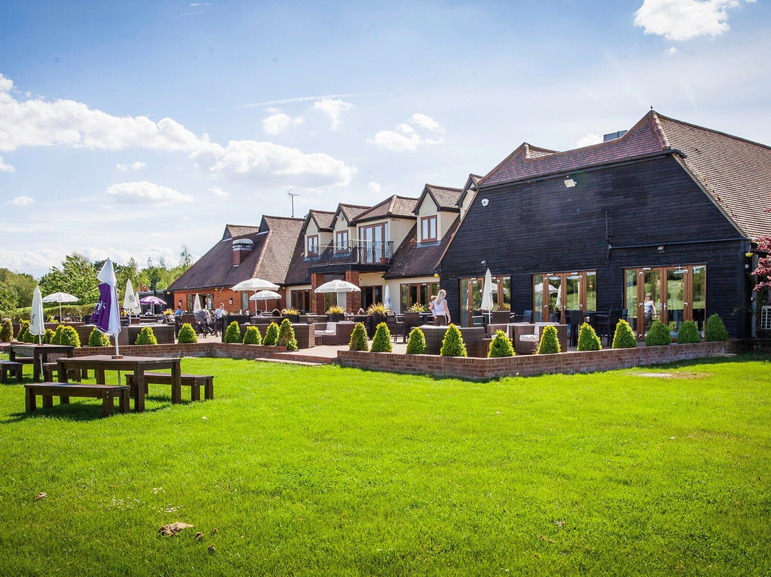 The Rayleigh Club and Golf Resort