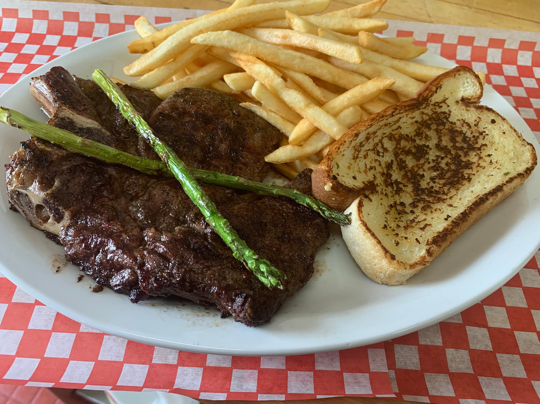 Gibbons Hotel & Tavern