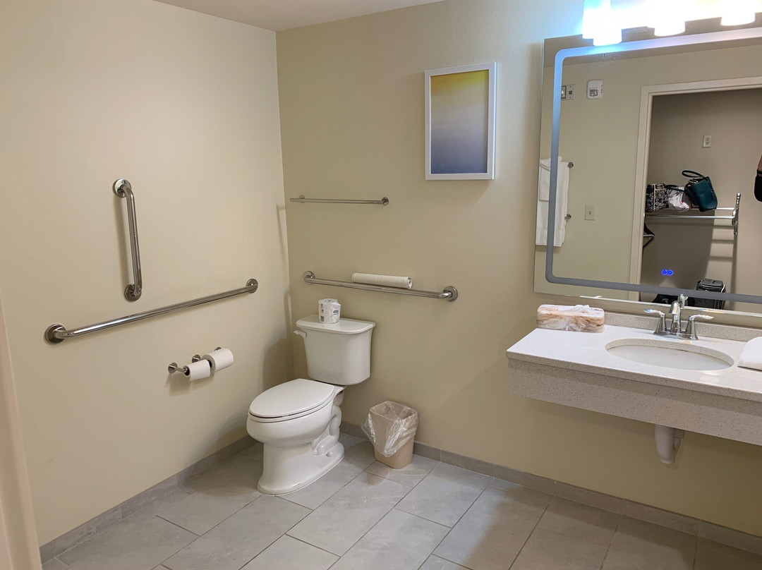 Days Inn & Suites By Wyndham Kearney主图