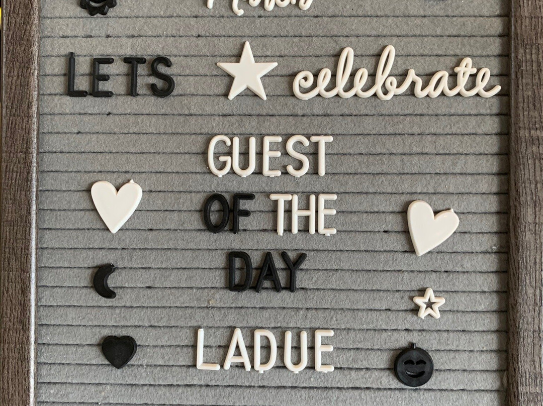 摩尔斯维尔/夏洛特希尔顿花园酒店主图