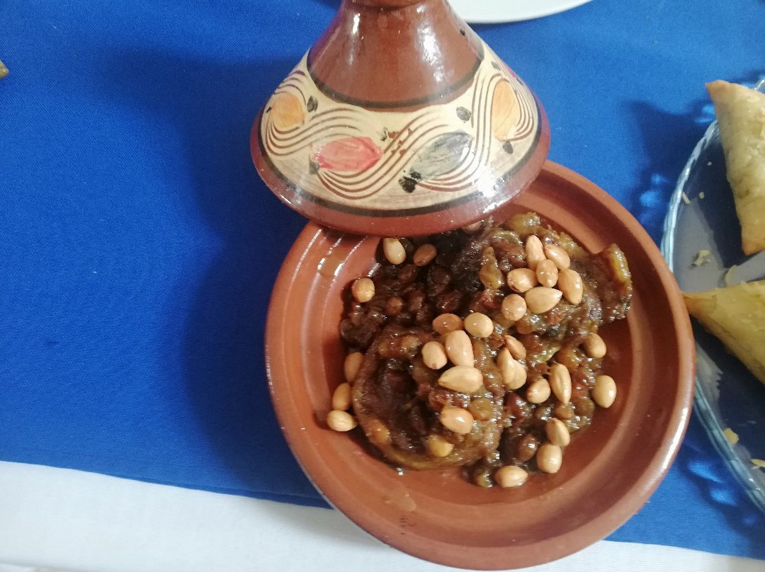 Hotel School Ersat Azrou主图