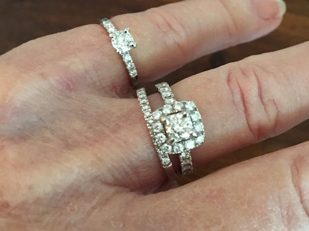 Beverly's Jewelers-圣 托马斯必去景点