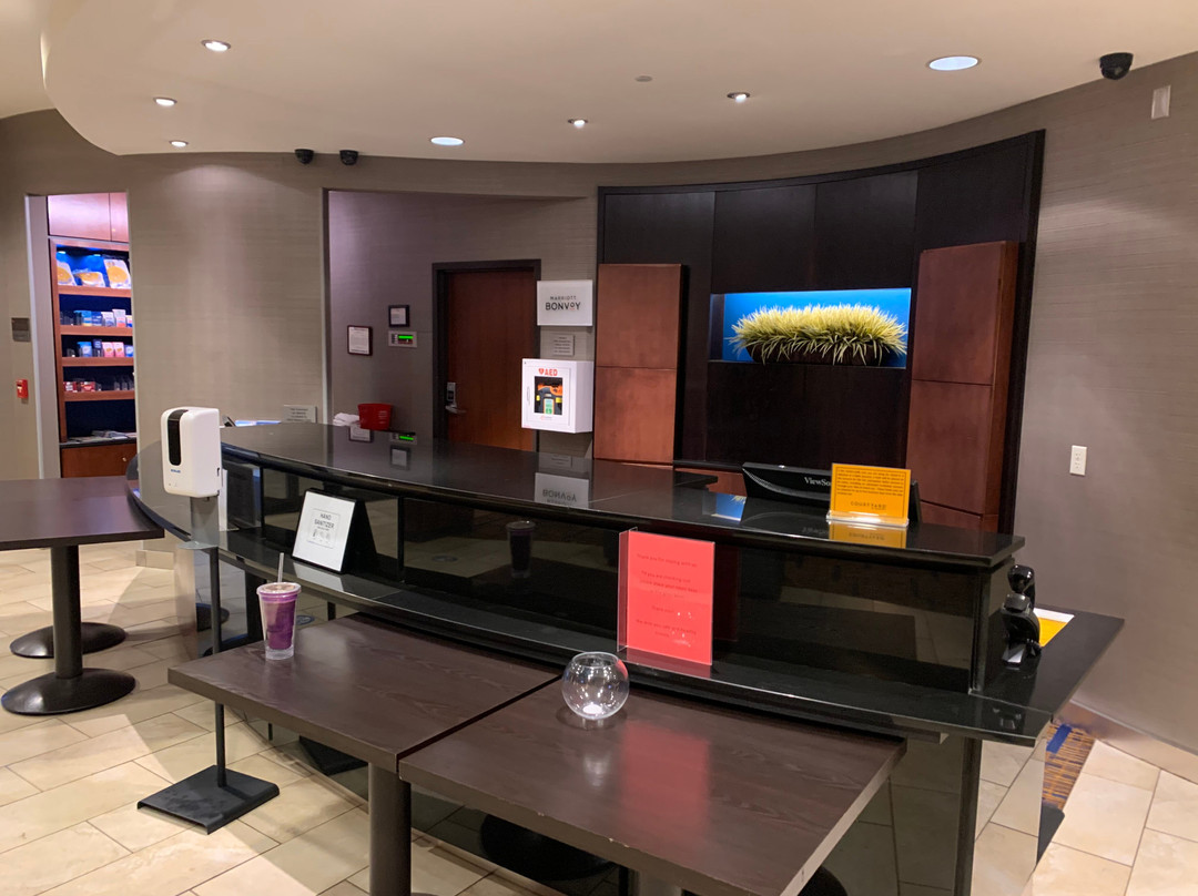 Courtyard by Marriott Madison East主图